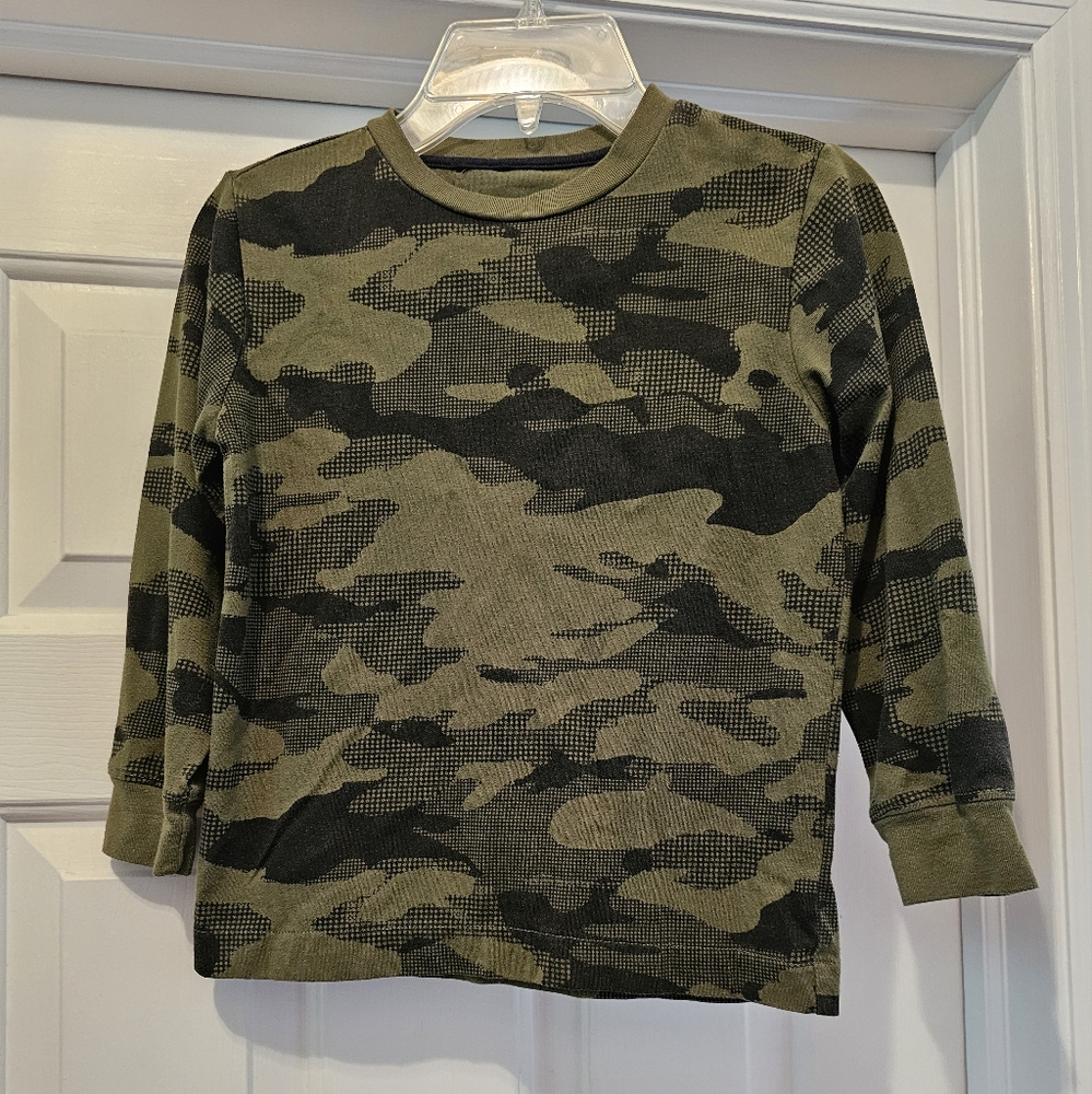 Camo t-shirt